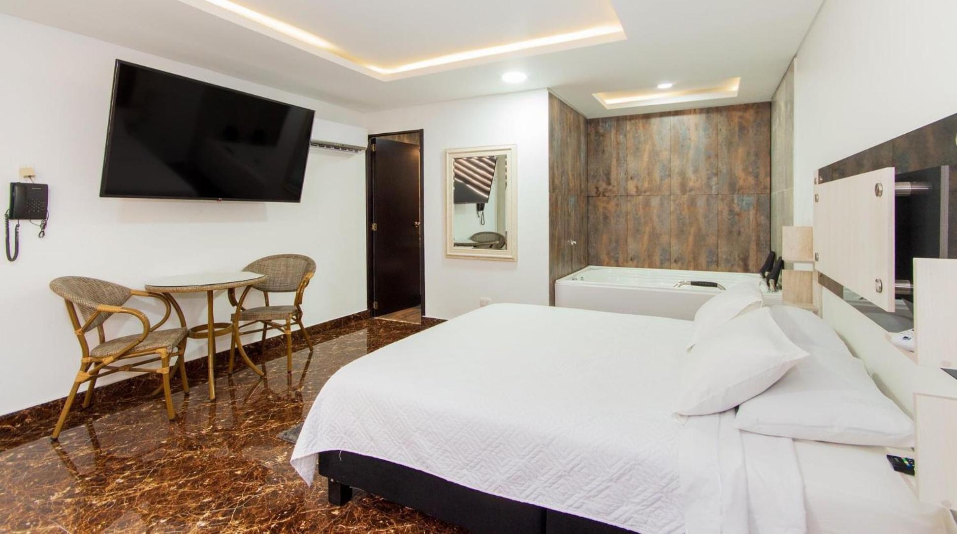Hotel Deluxe Oasis De La Colina Girardot Buitenkant foto