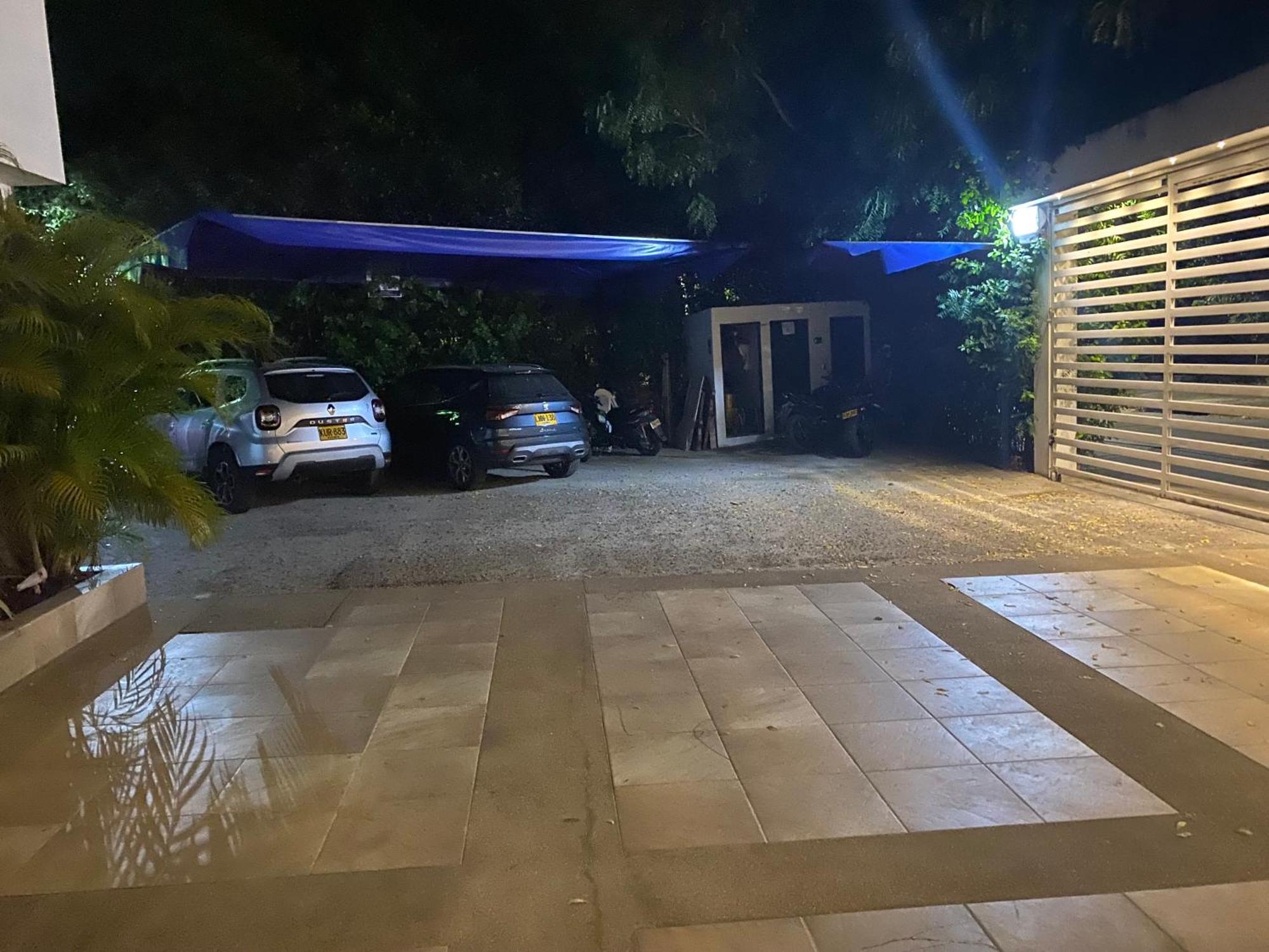 Hotel Deluxe Oasis De La Colina Girardot Buitenkant foto